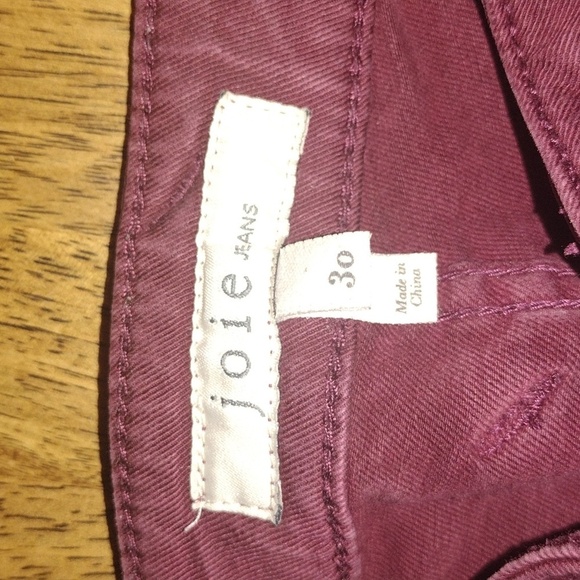 Joie: Park skinny jeans. Mid rise with rear flap button pockets. 30 - Picture 5 of 6